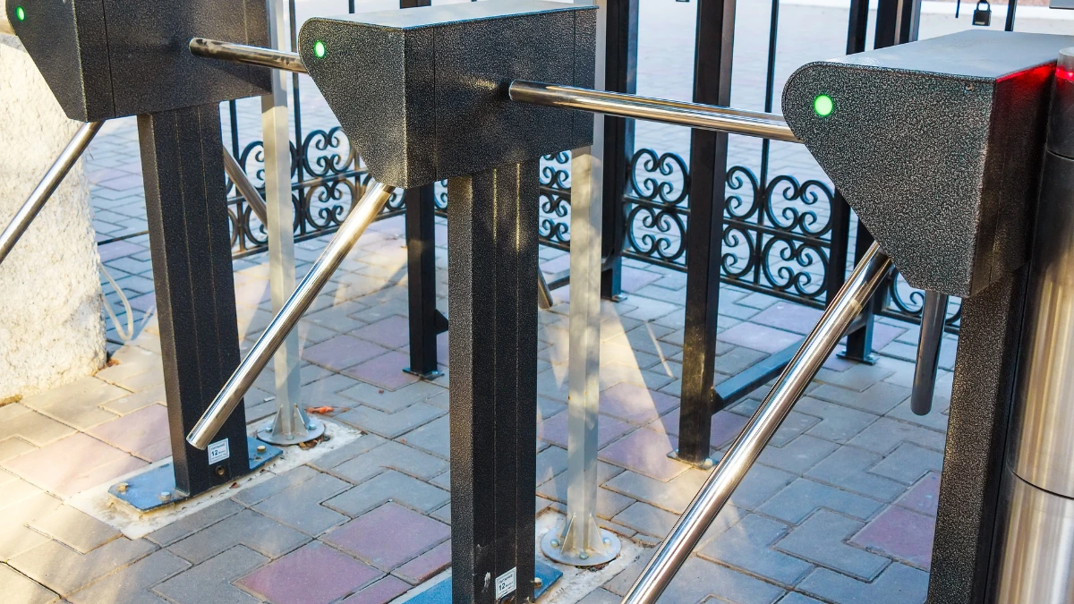 Knowing the Types of Gate Openers That Support Automation 4
