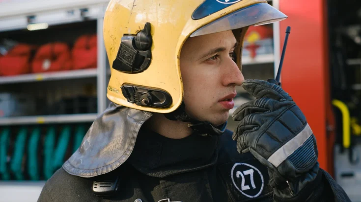 Radio Rig Definition, Function, How it Works, and Regulation in Indonesia 3