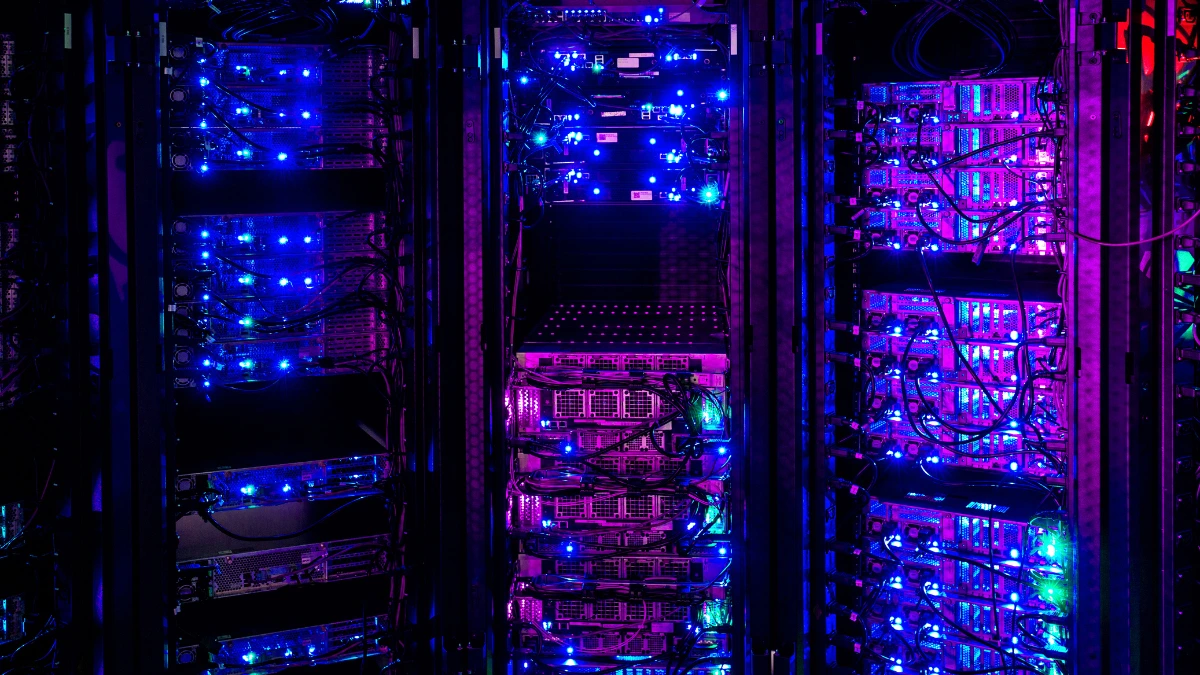 Server Definition, How it Works, Functions, Types, and Regulation in Indonesia 2