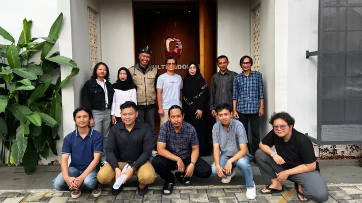 Dimulti Arranges Writing Class for Employees Measures to Improve Employee Quality 5