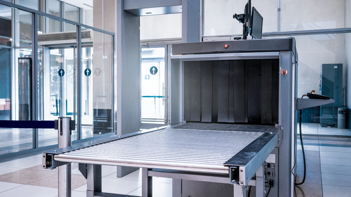 X-Ray Detector for Security Efficient Inspection in Several Sectors 2